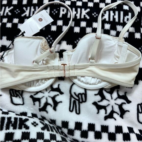 Crochet bikini top - Picture 6 of 6